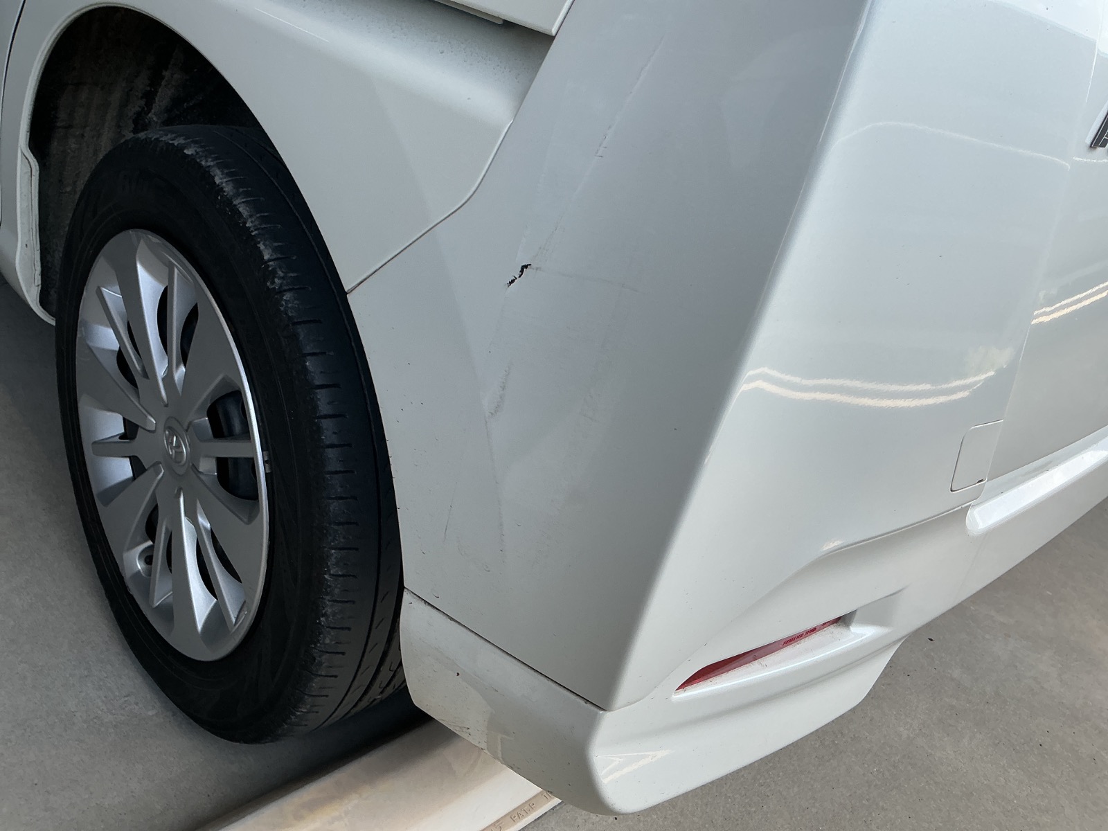 キズ・ヘコミ_55