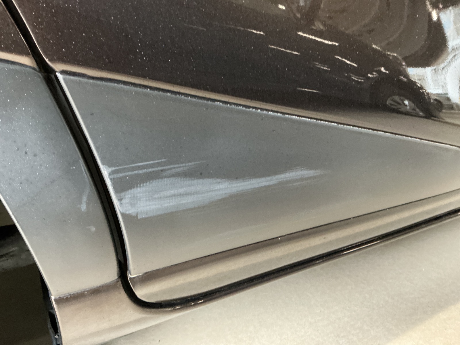 キズ・ヘコミ_27