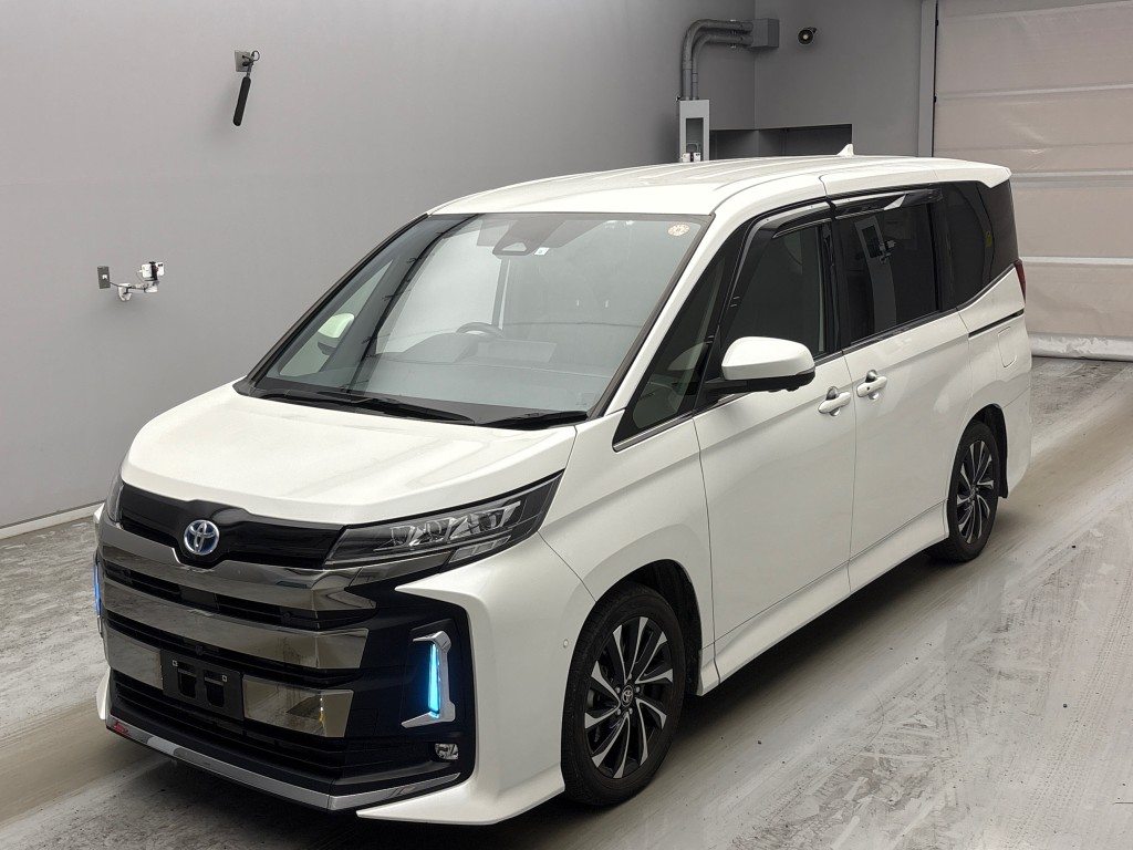 トヨタ ノアHV 1.8S-Z 7ニンノリ