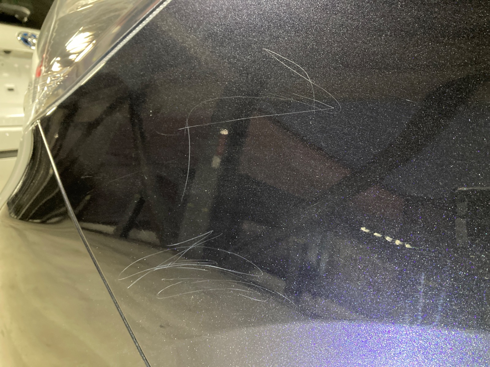 キズ・ヘコミ_10