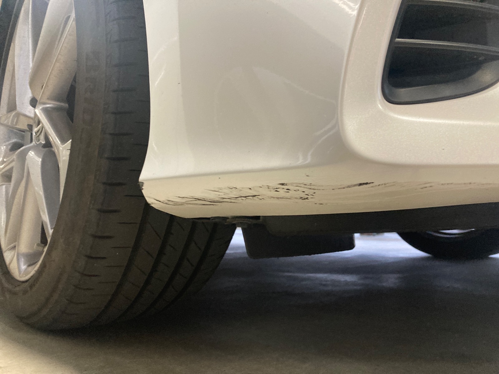 キズ・ヘコミ_06