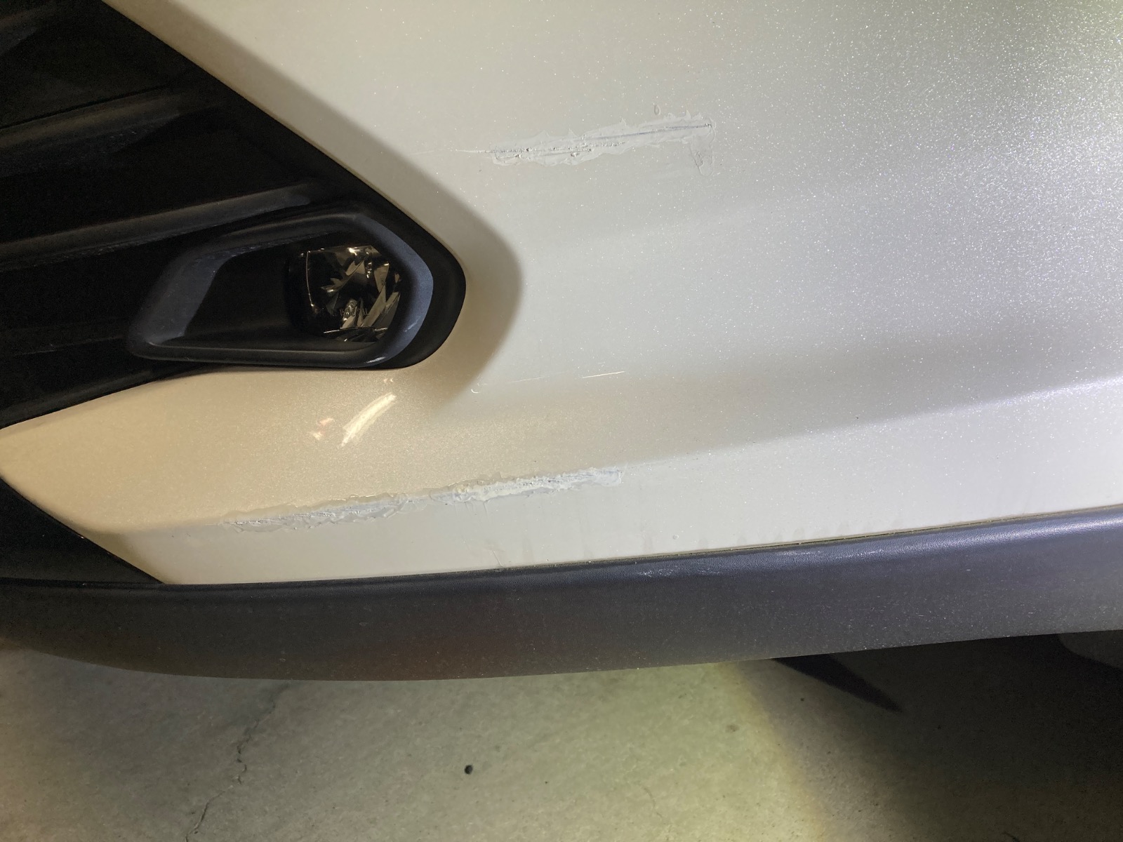 キズ・ヘコミ_05