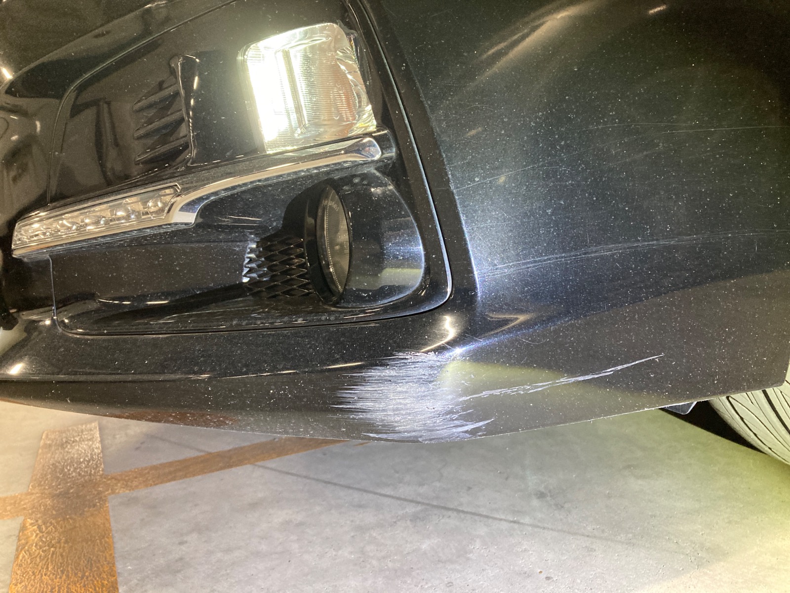 キズ・ヘコミ_05