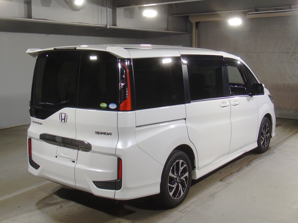 ステップワゴン スパーダ ホンタ