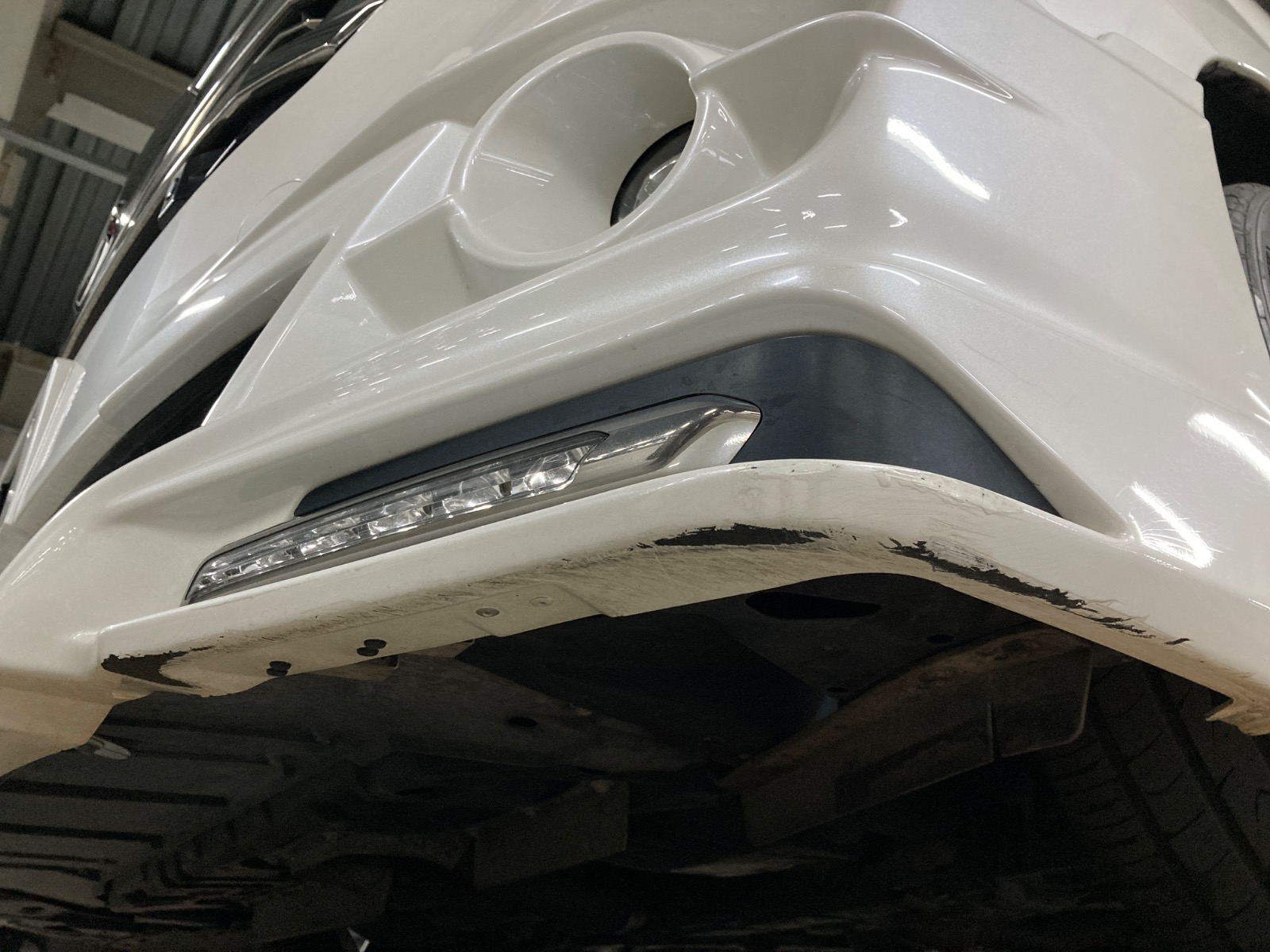 キズ・ヘコミ_05