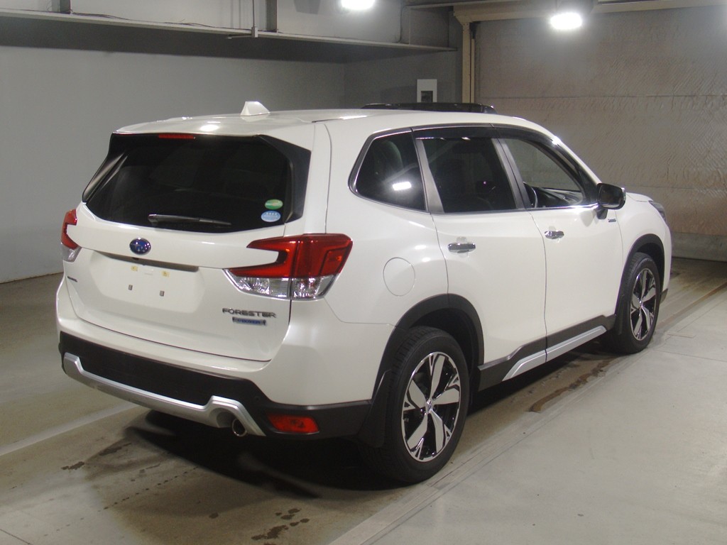 フォレスター HV アドバンス