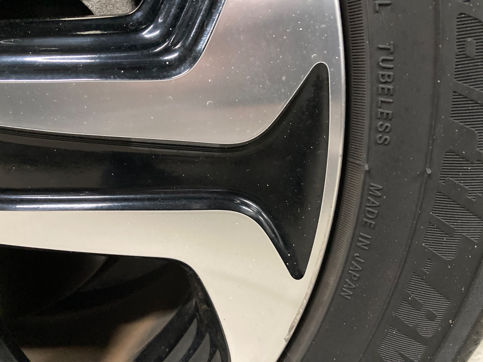 キズ・ヘコミ_60