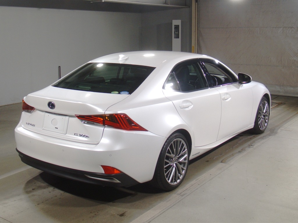 IS300h バージョンL