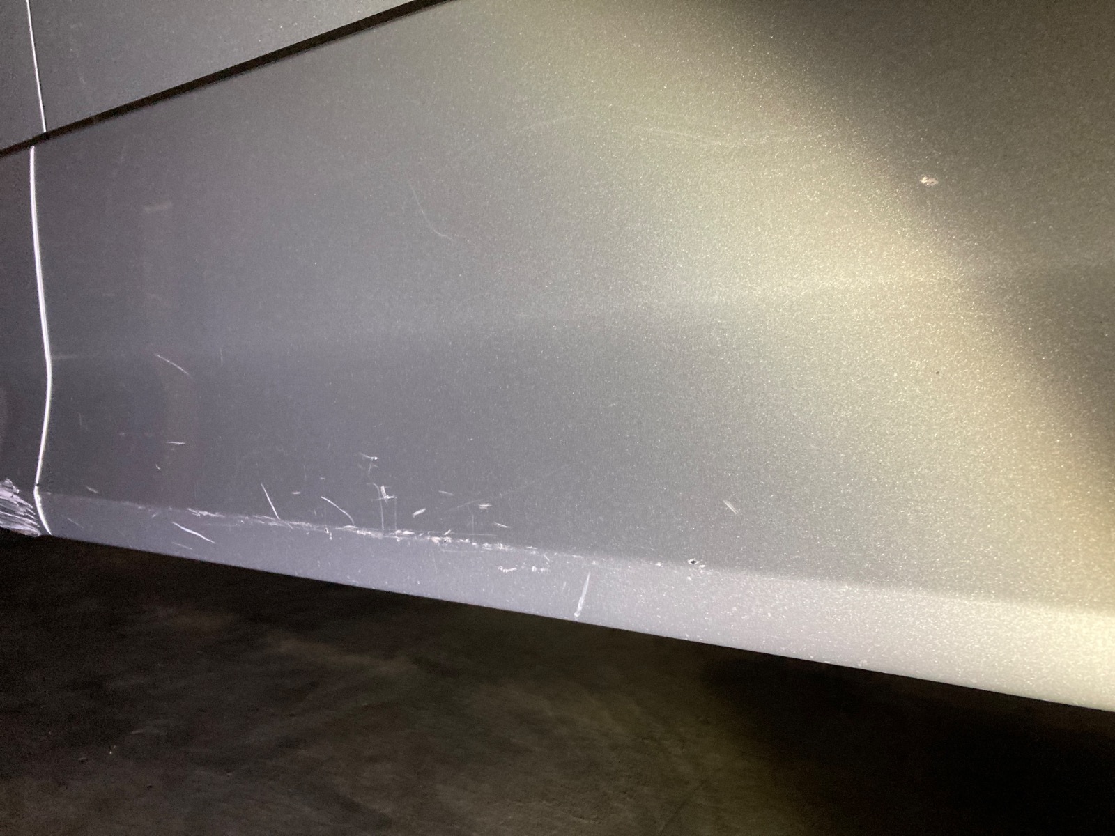 キズ・ヘコミ_24