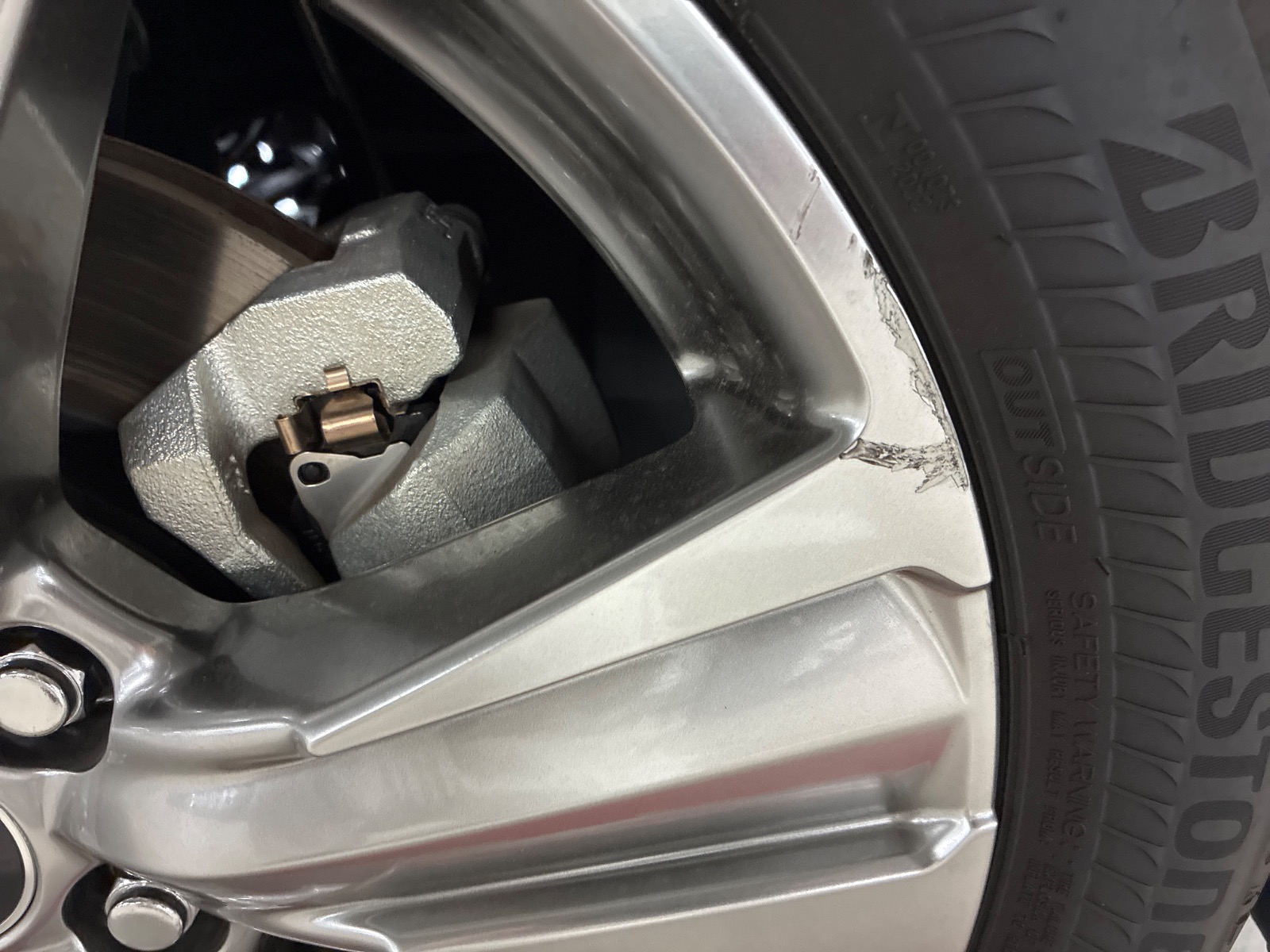 キズ・ヘコミ_60