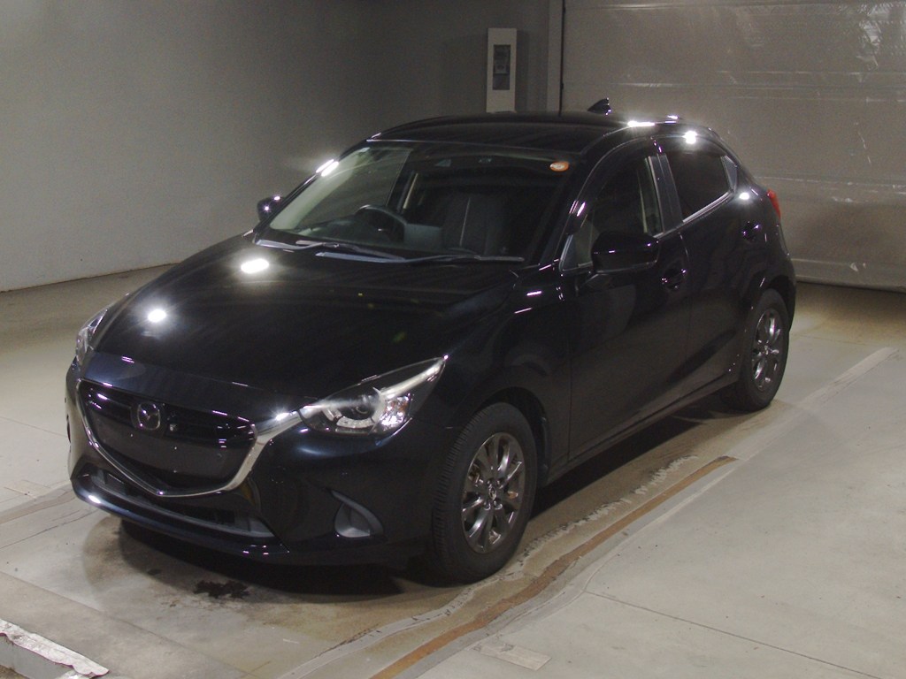 デミオ 13Sツーリング