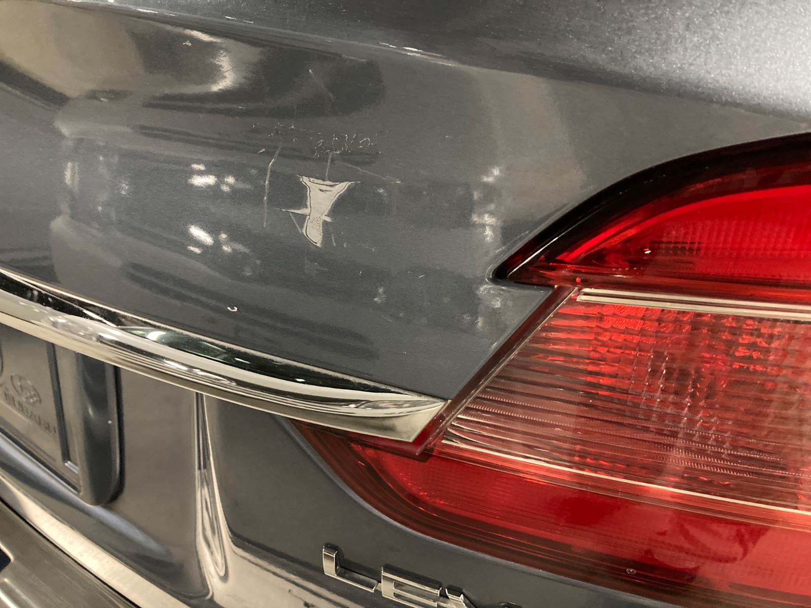 キズ・ヘコミ_43