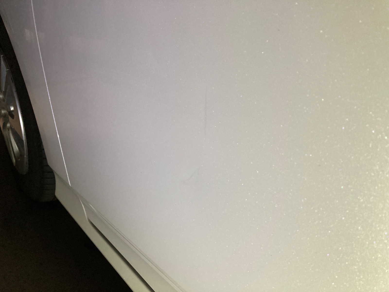 キズ・ヘコミ_16