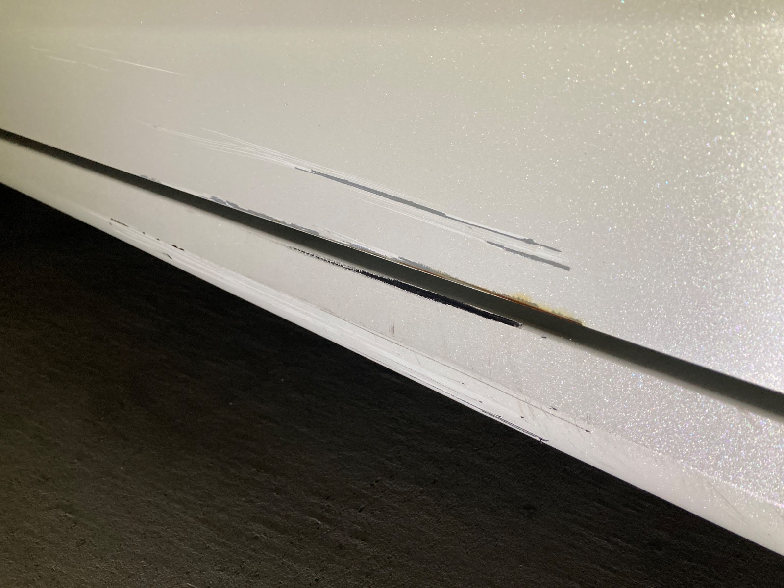 キズ・ヘコミ_17