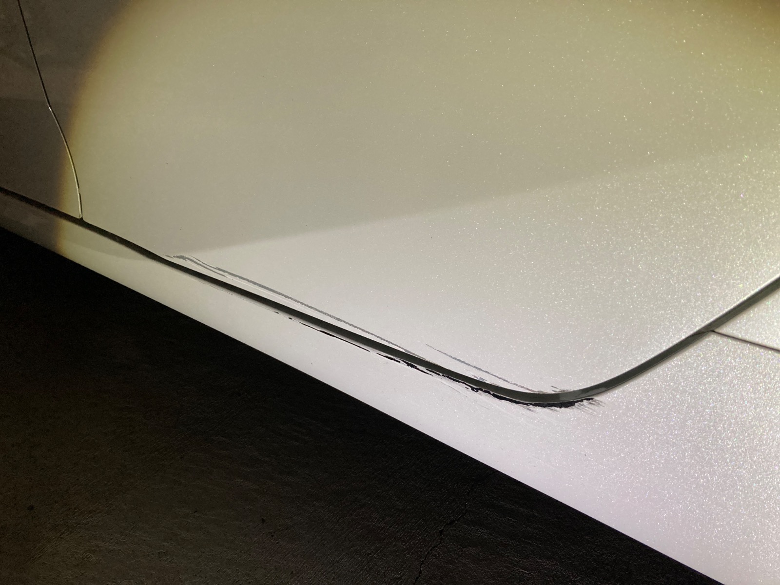 キズ・ヘコミ_25