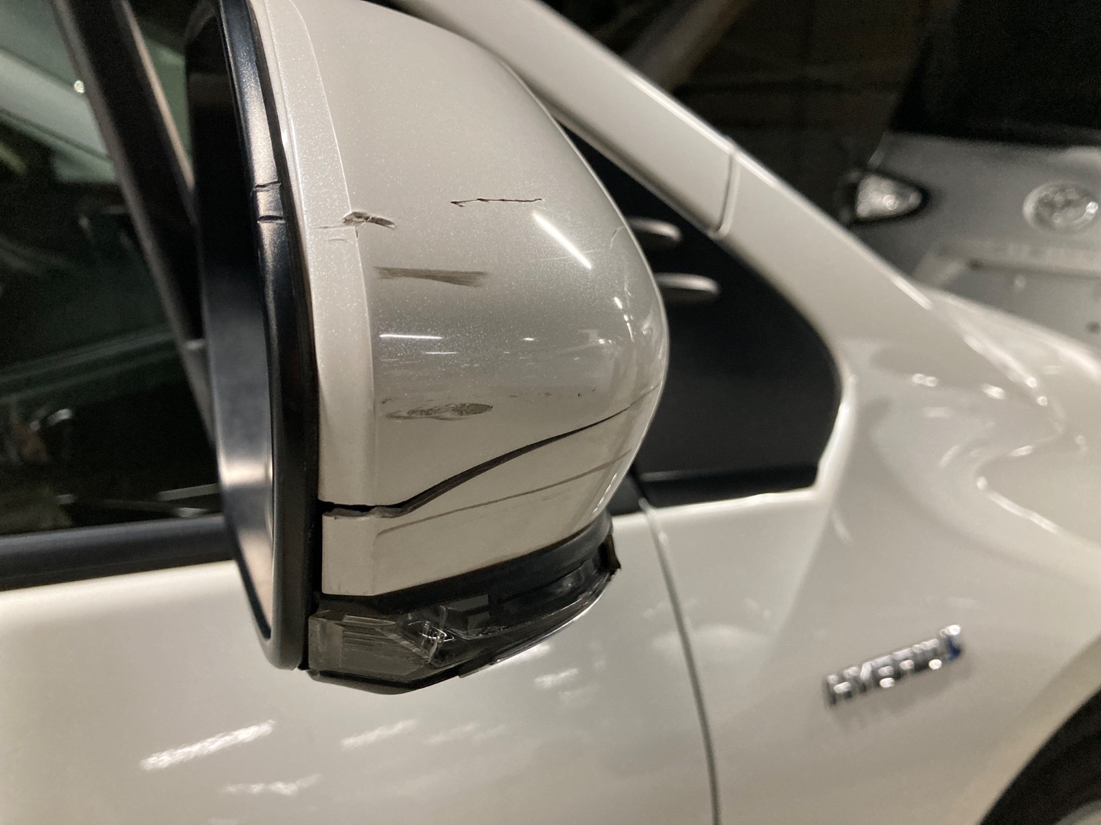 キズ・ヘコミ_64