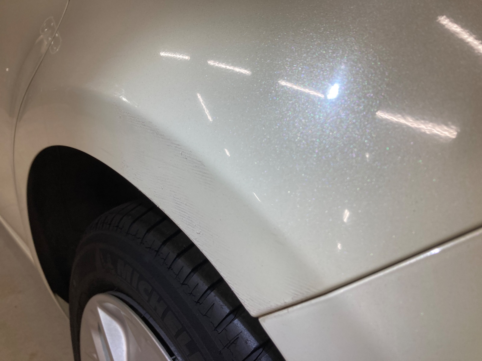 キズ・ヘコミ_39