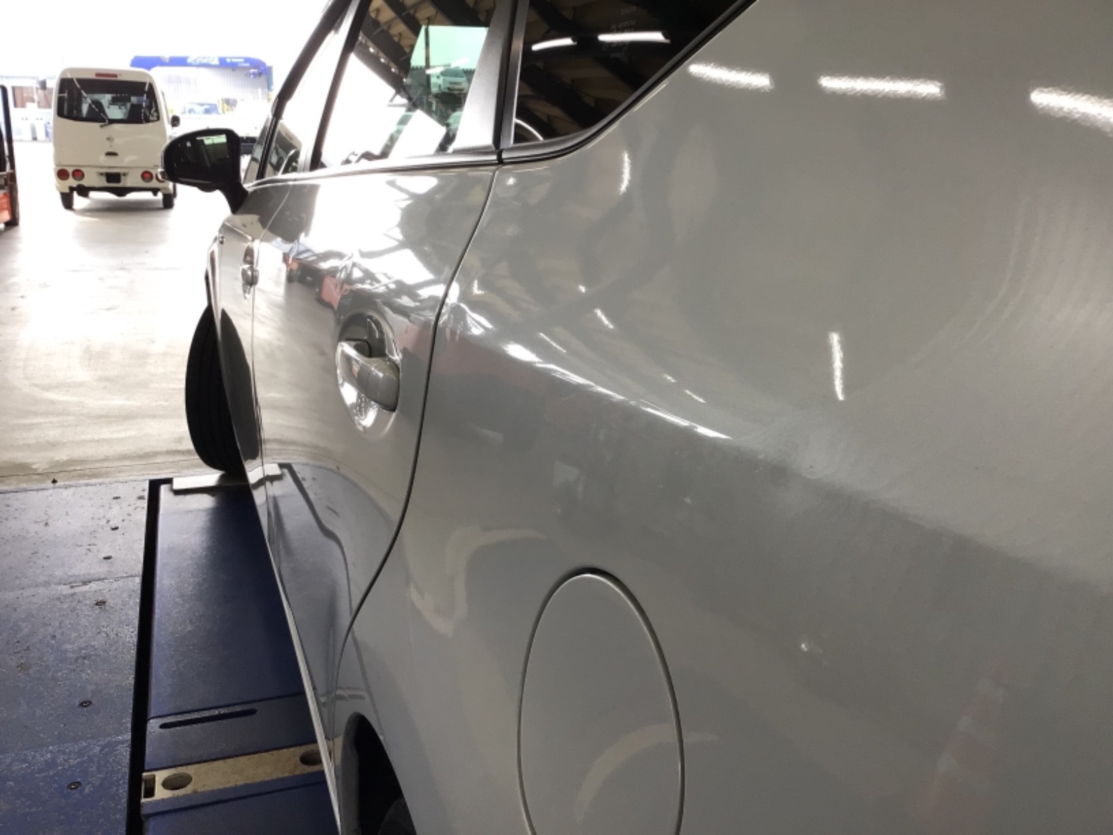 キズ・ヘコミ_38