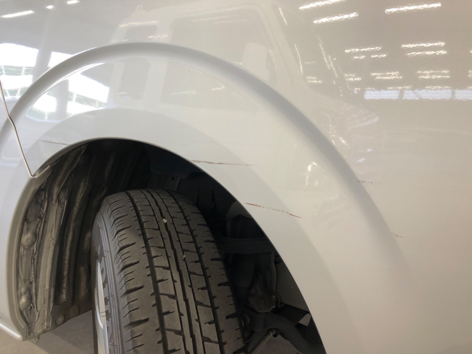 キズ・ヘコミ_19