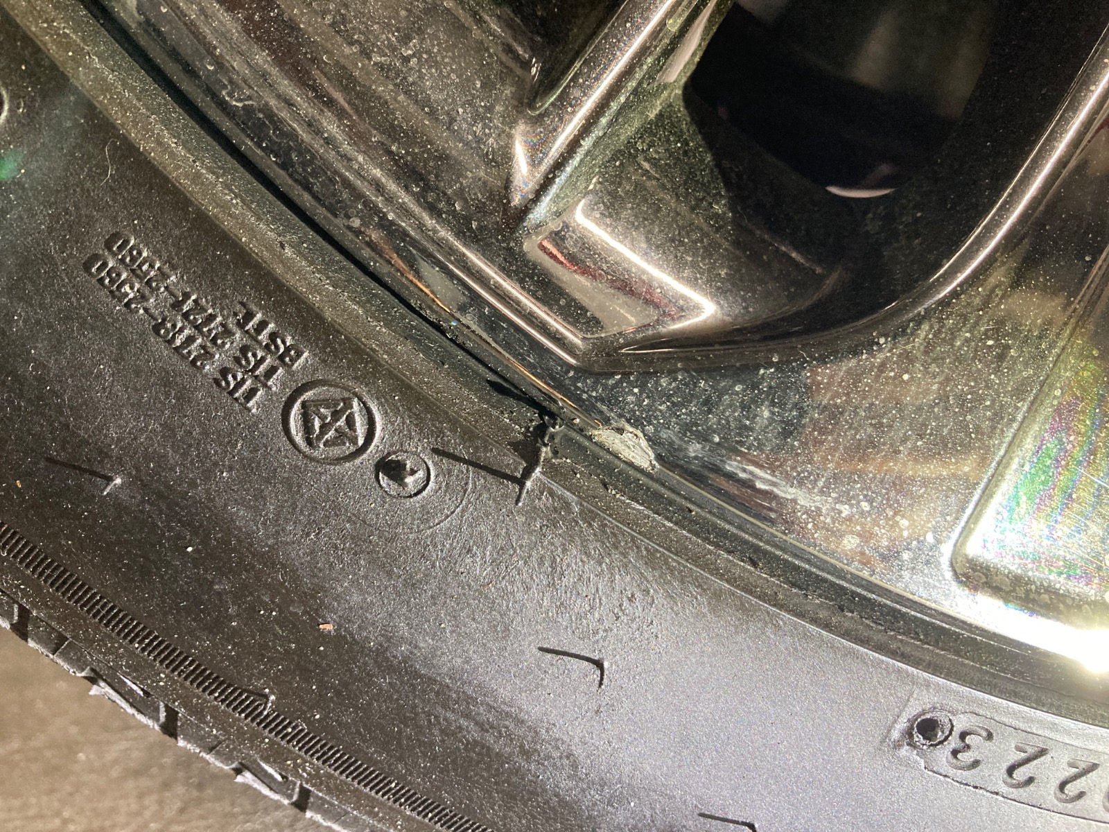 キズ・ヘコミ_60