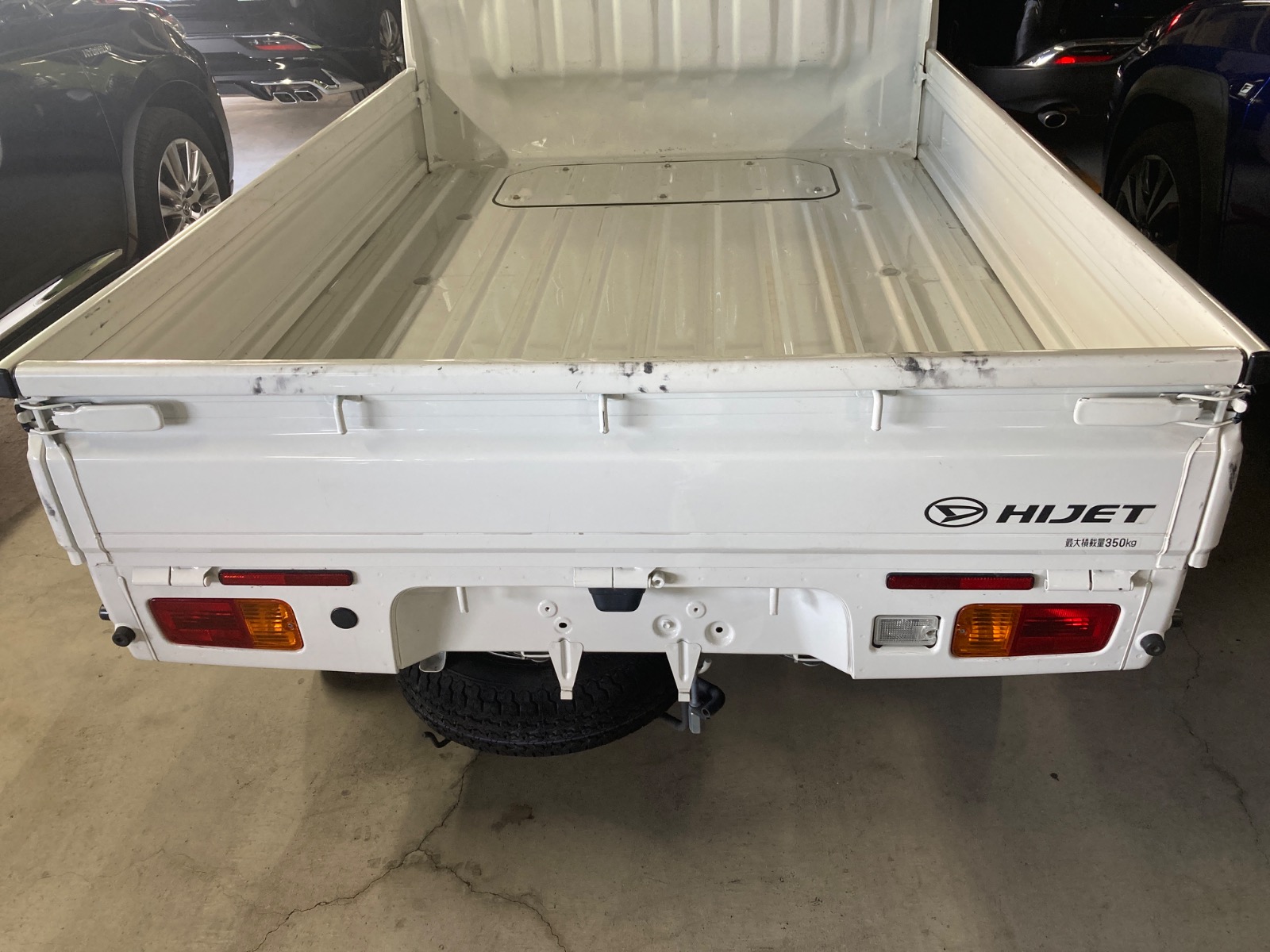 キズ・ヘコミ_54