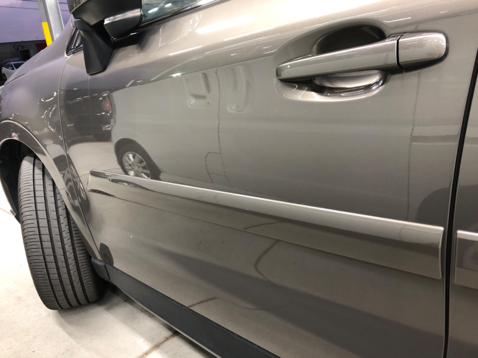 キズ・ヘコミ_16