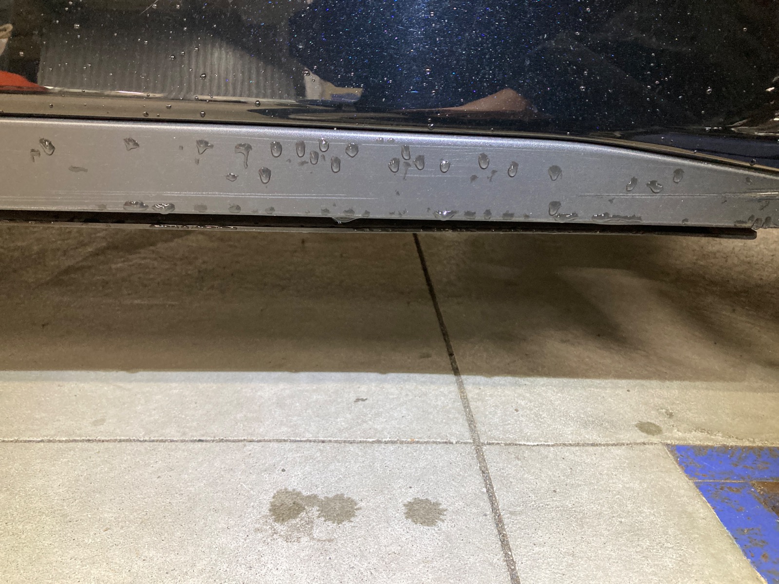 キズ・ヘコミ_25