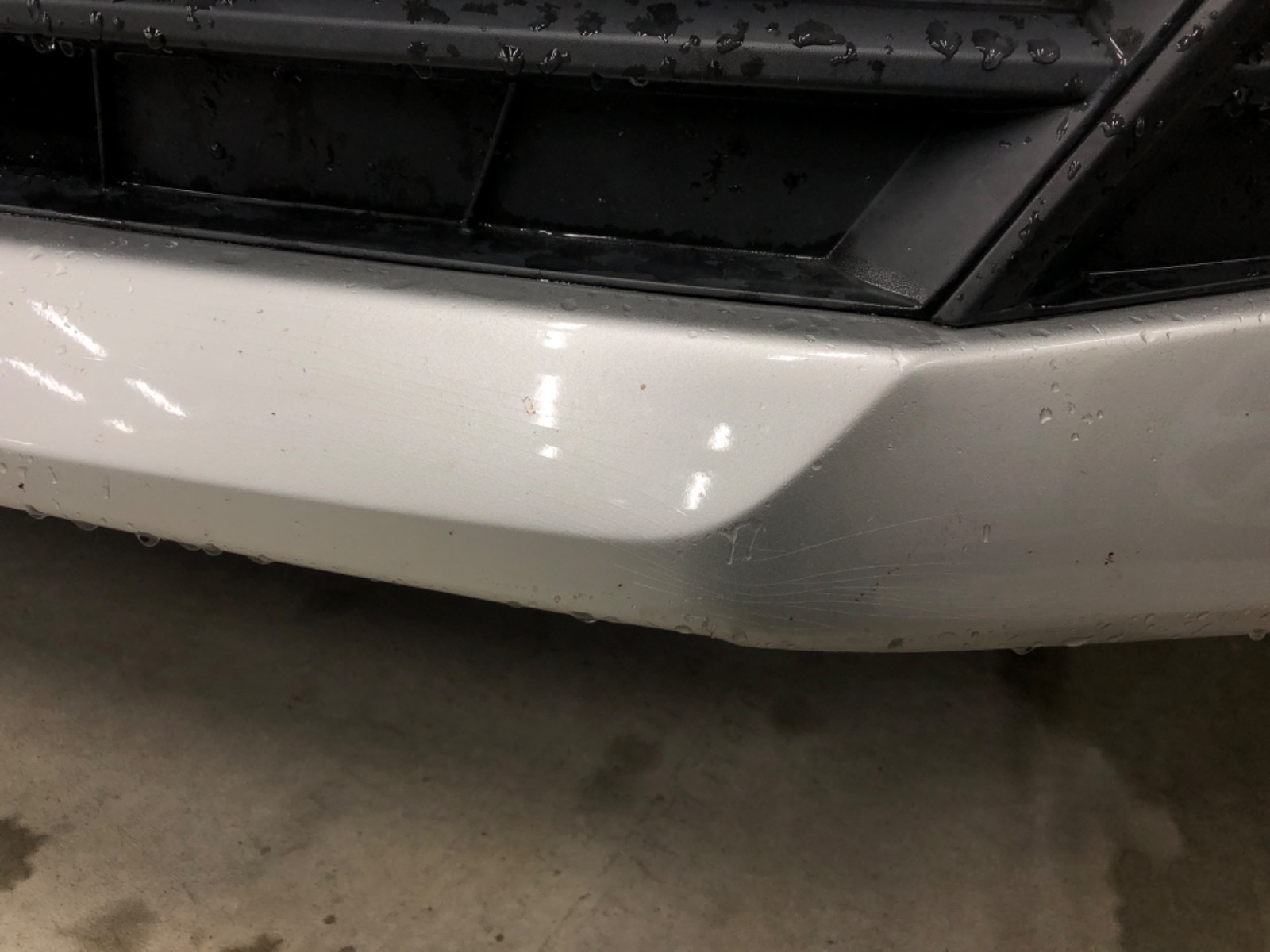 キズ・ヘコミ_05