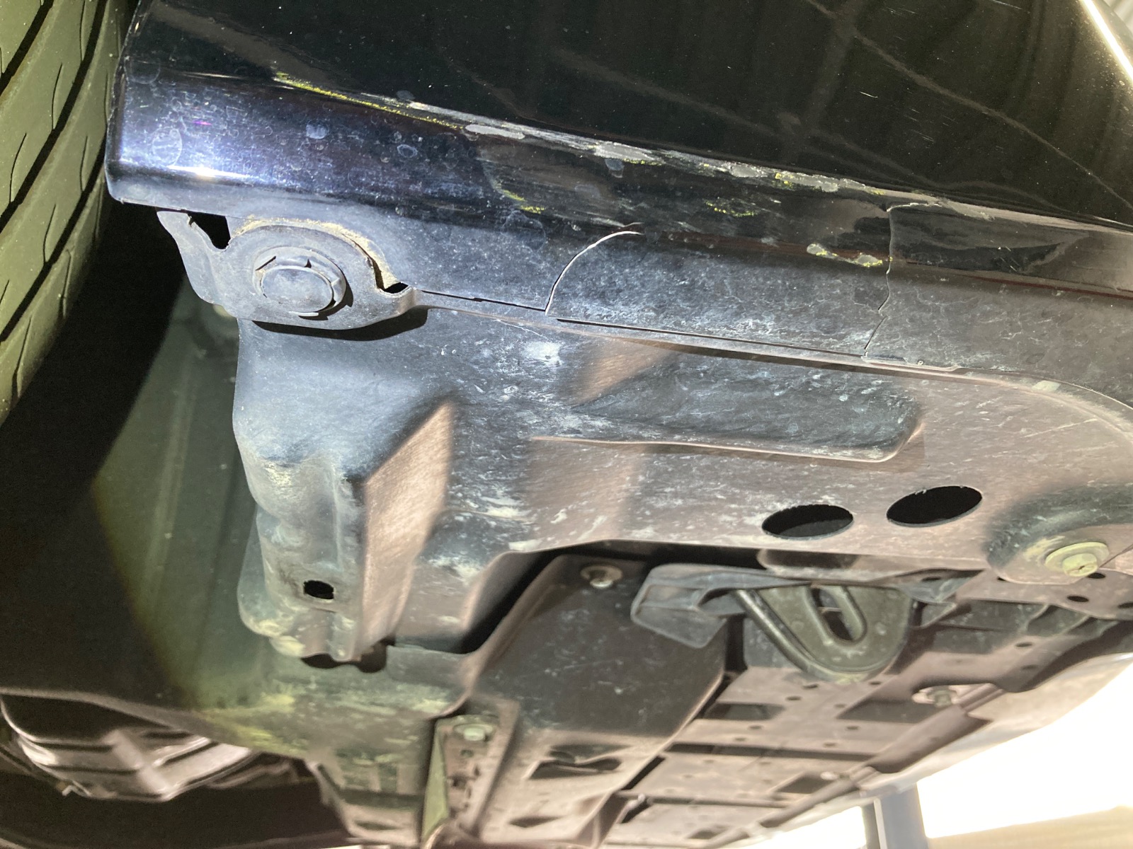 キズ・ヘコミ_06