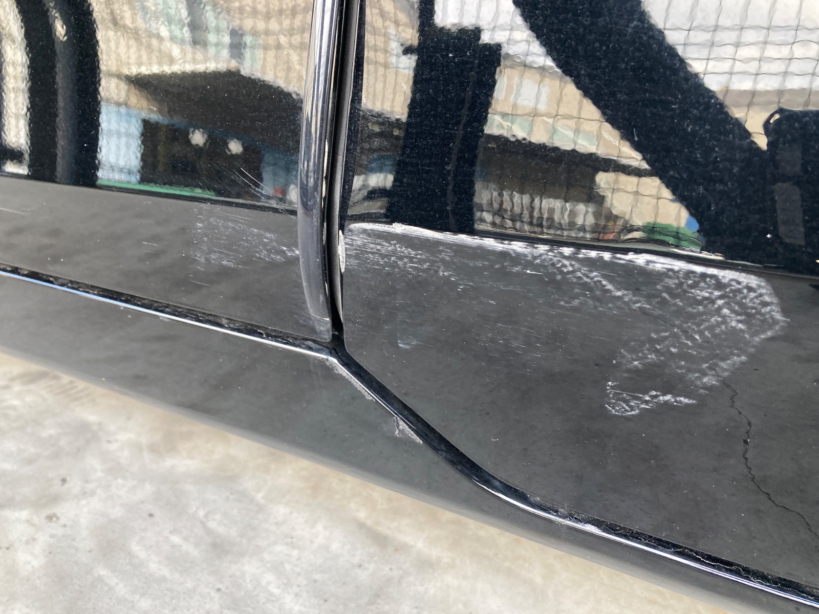 キズ・ヘコミ_17