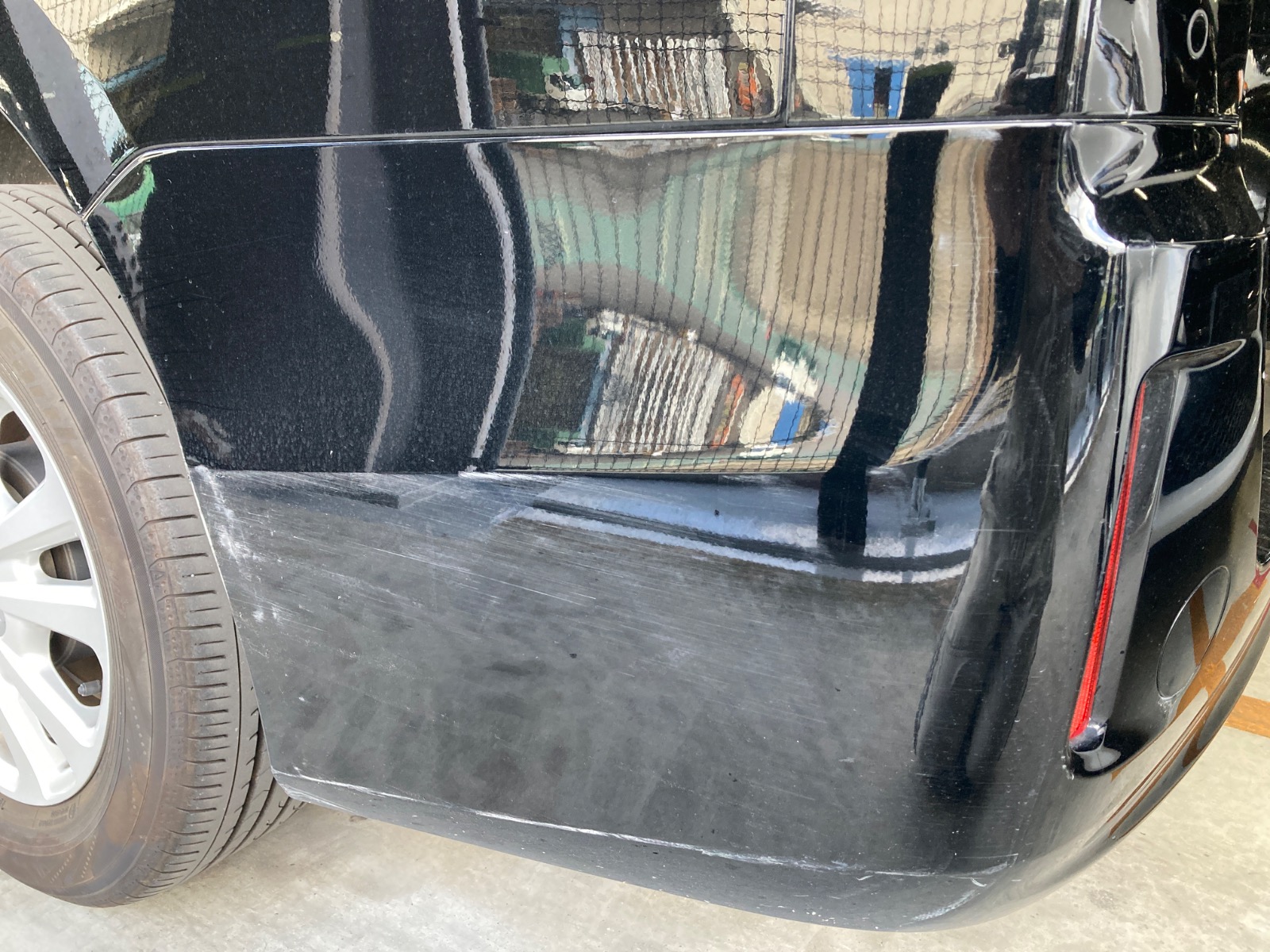 キズ・ヘコミ_55