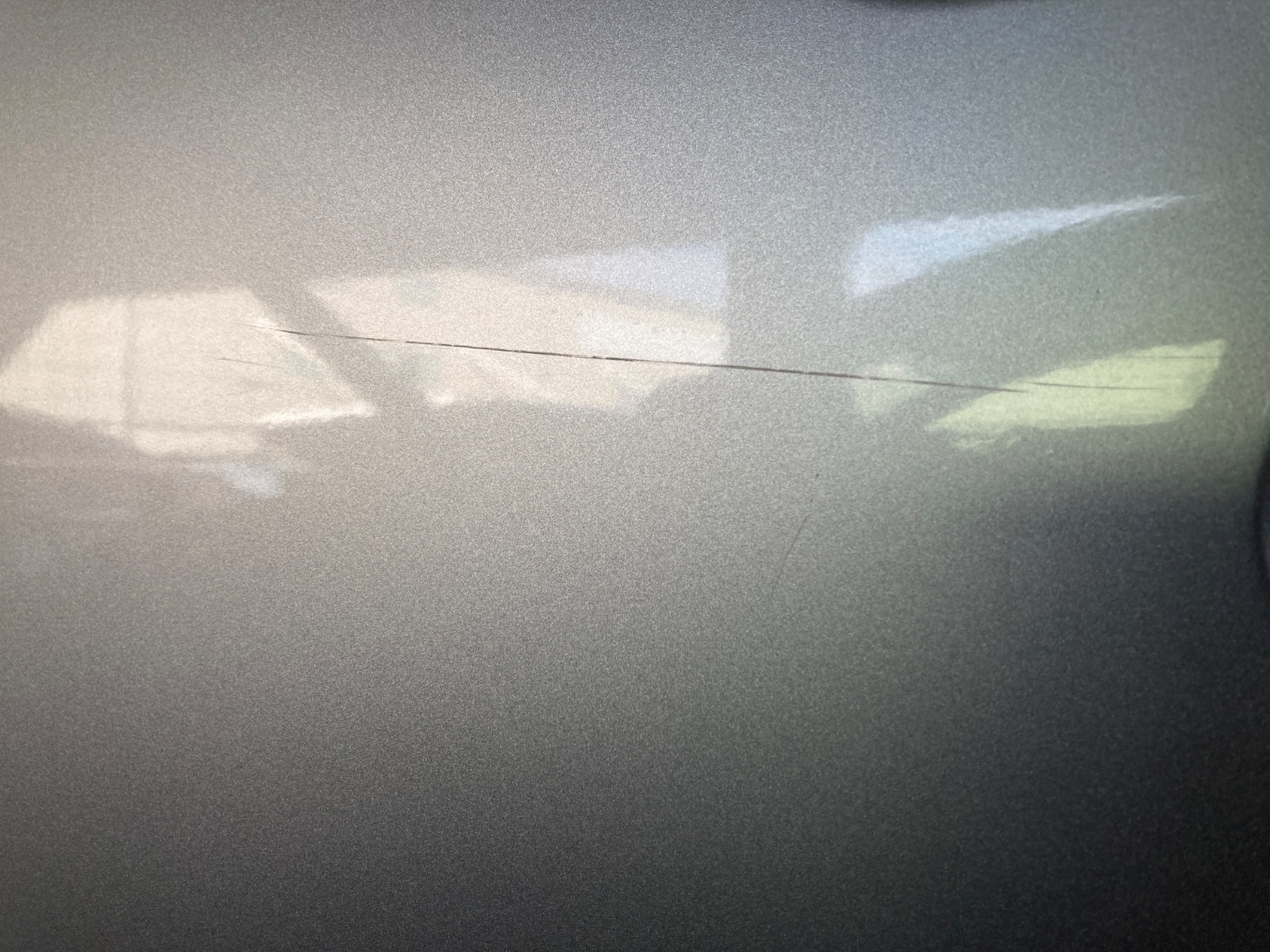 キズ・ヘコミ_16