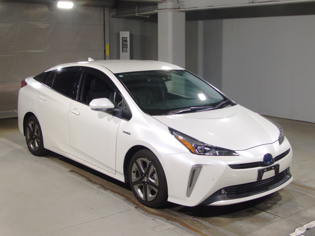 プリウス A ツーリングセレクション