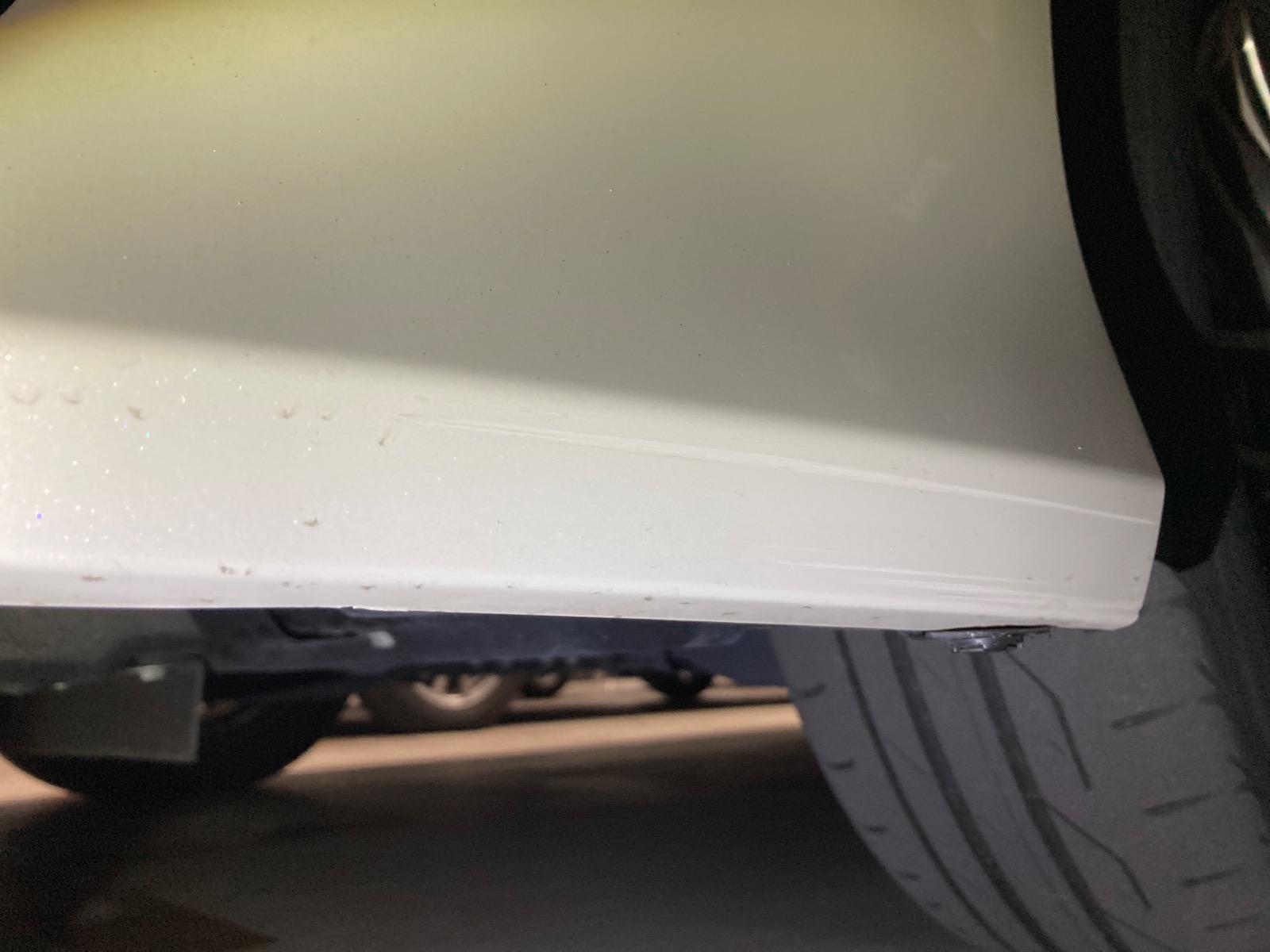 キズ・ヘコミ_05