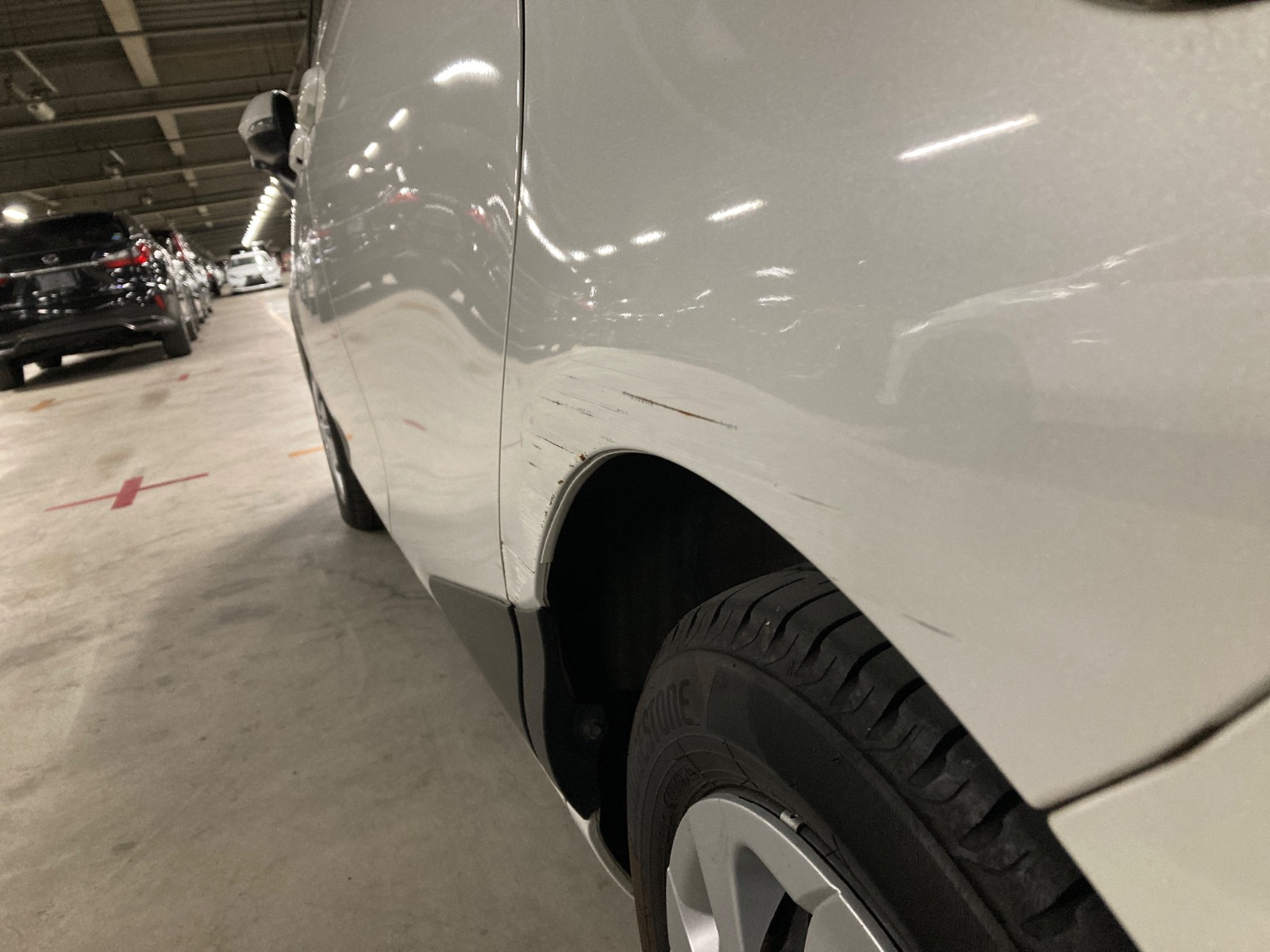 キズ・ヘコミ_38