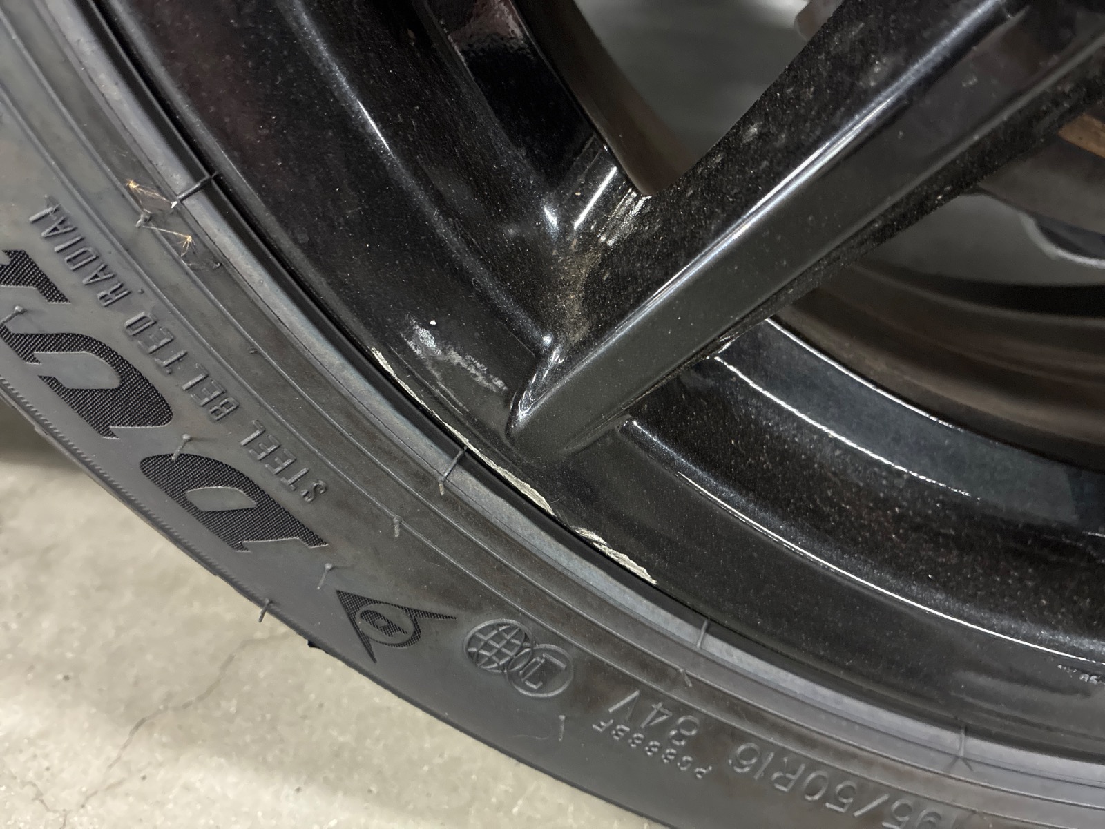 キズ・ヘコミ_61