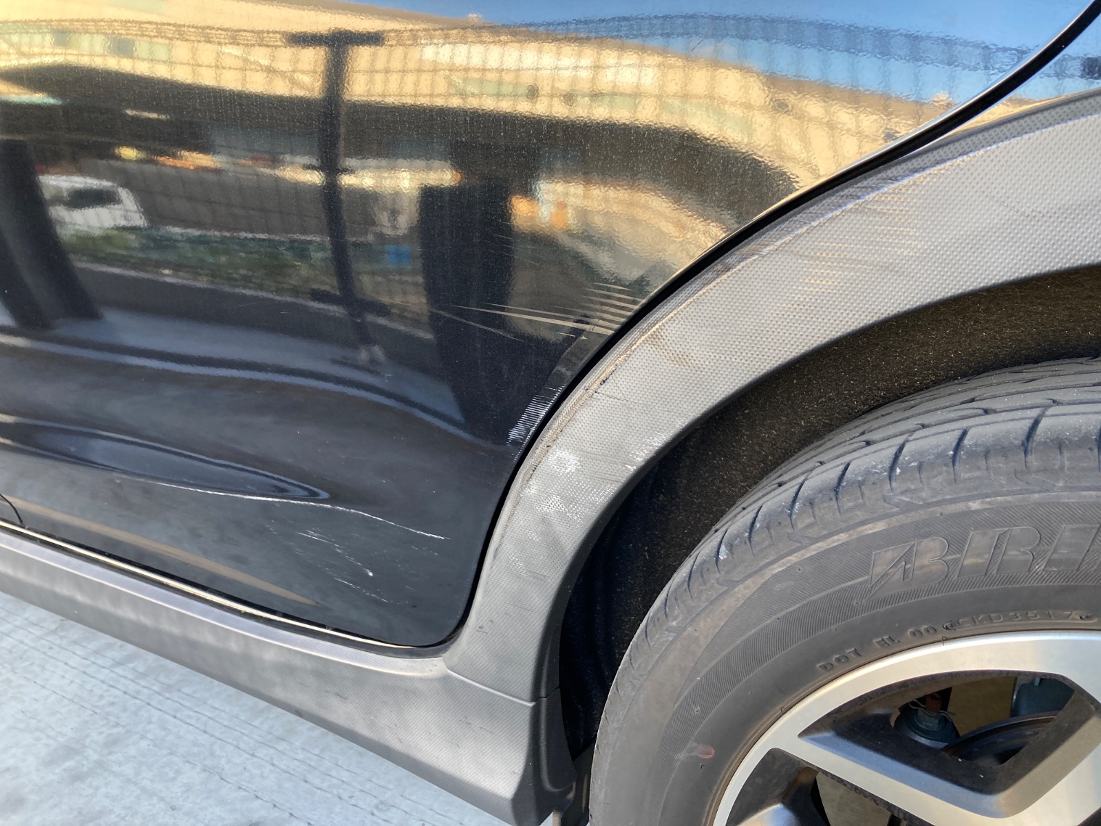 キズ・ヘコミ_38