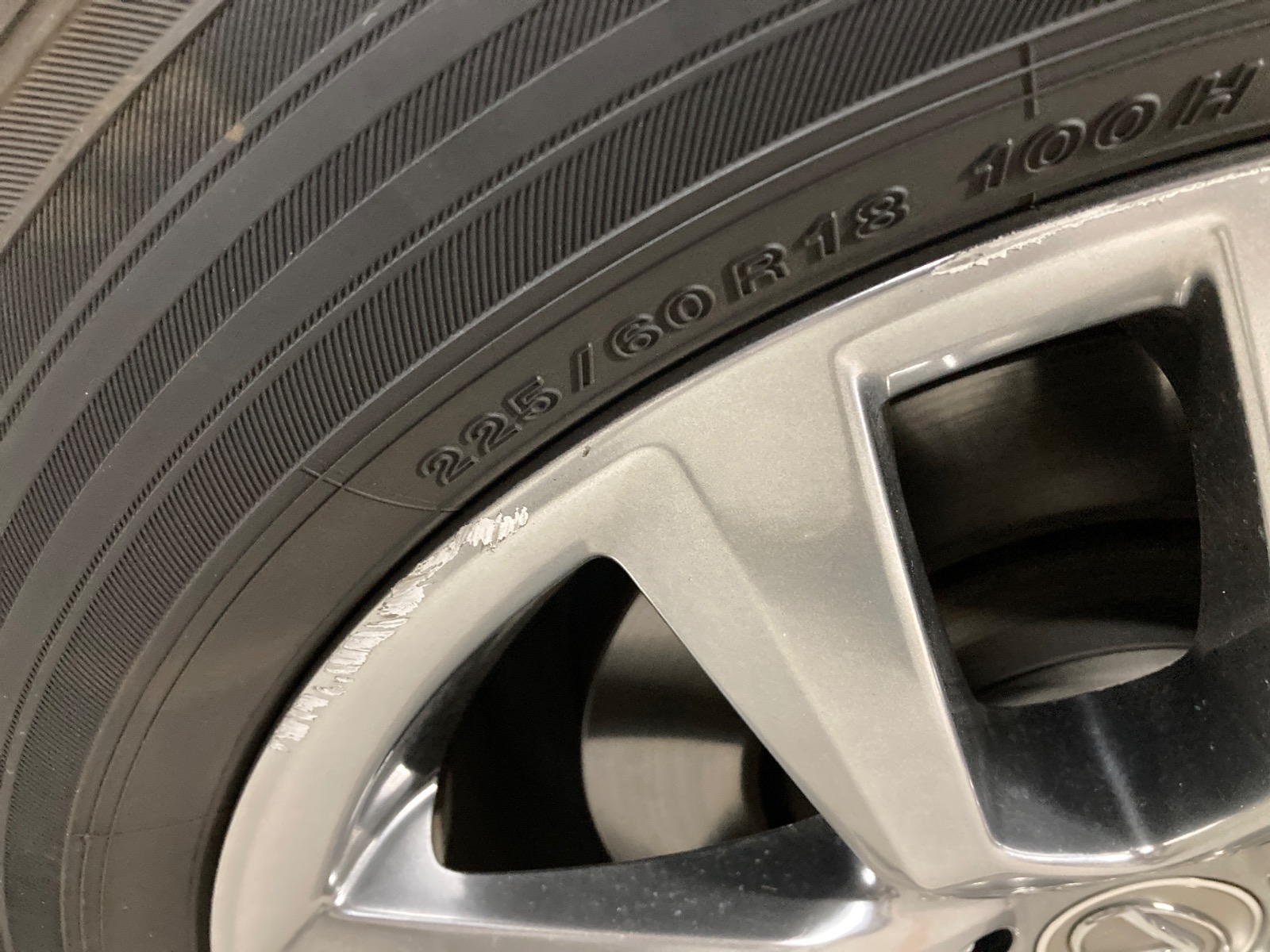 キズ・ヘコミ_60