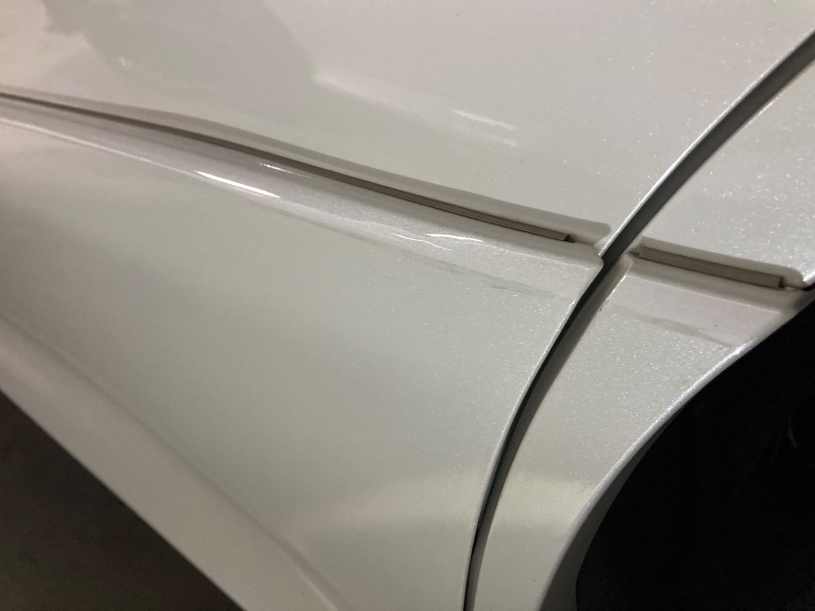 キズ・ヘコミ_25