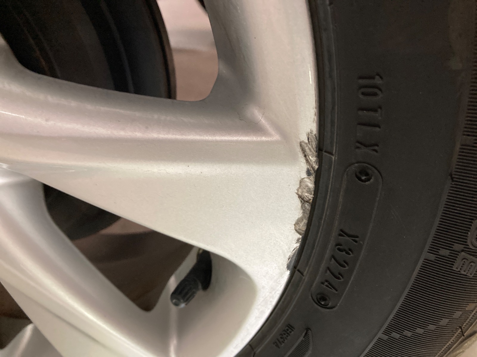 キズ・ヘコミ_61