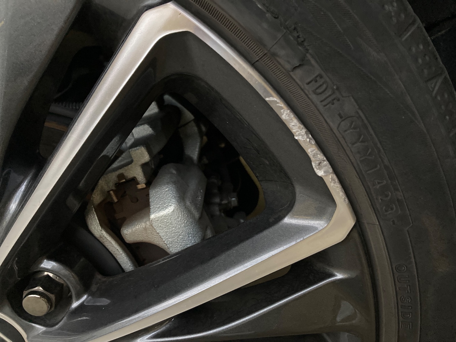 キズ・ヘコミ_61