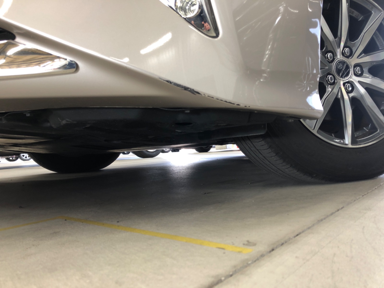 キズ・ヘコミ_05