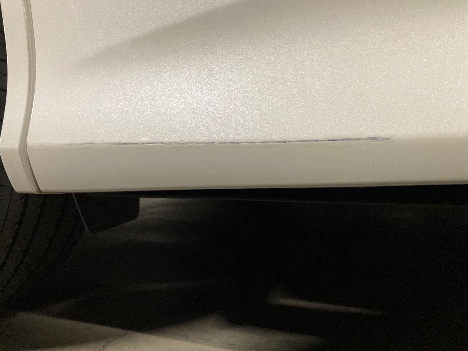 キズ・ヘコミ_27