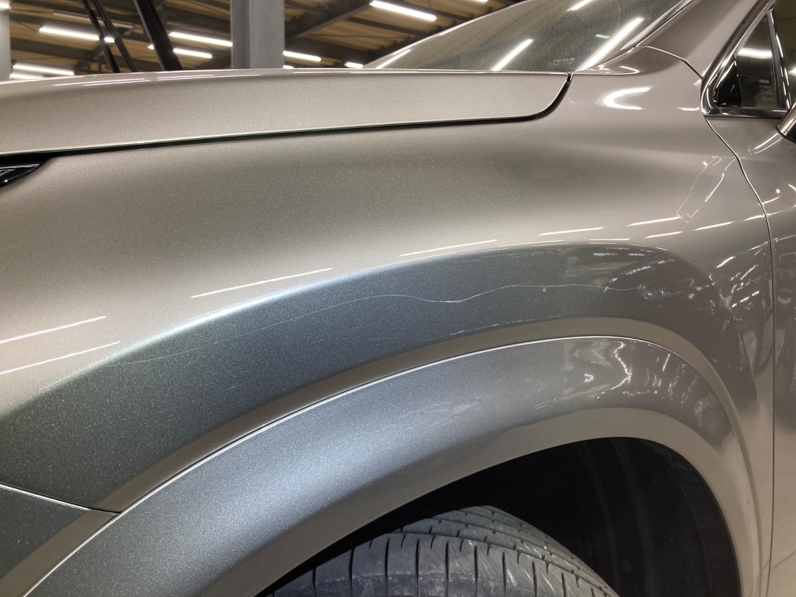 キズ・ヘコミ_11