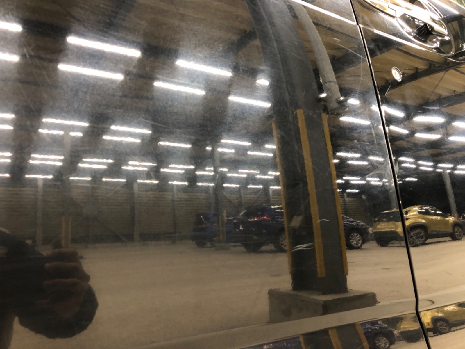 キズ・ヘコミ_26