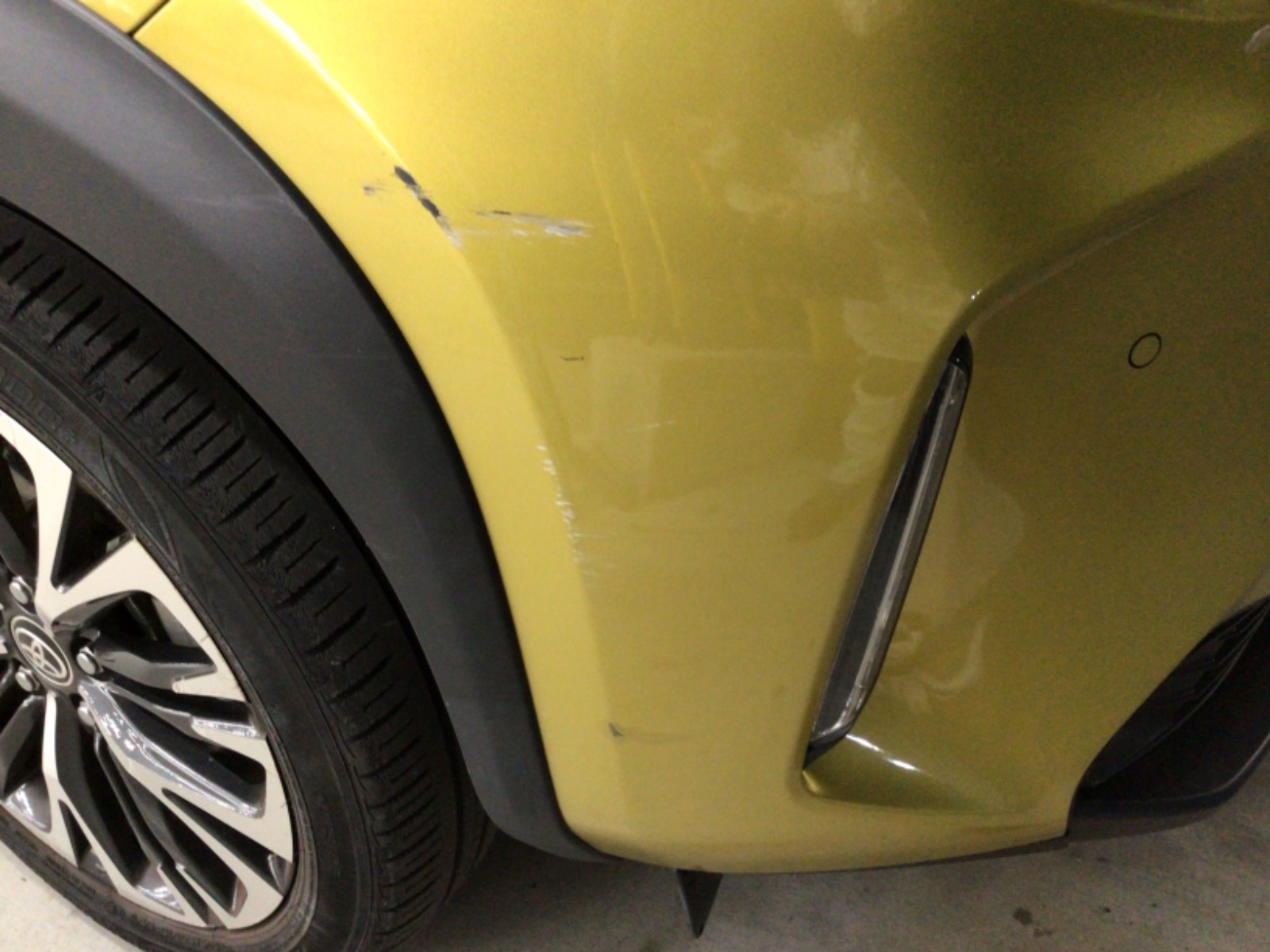 キズ・ヘコミ_06