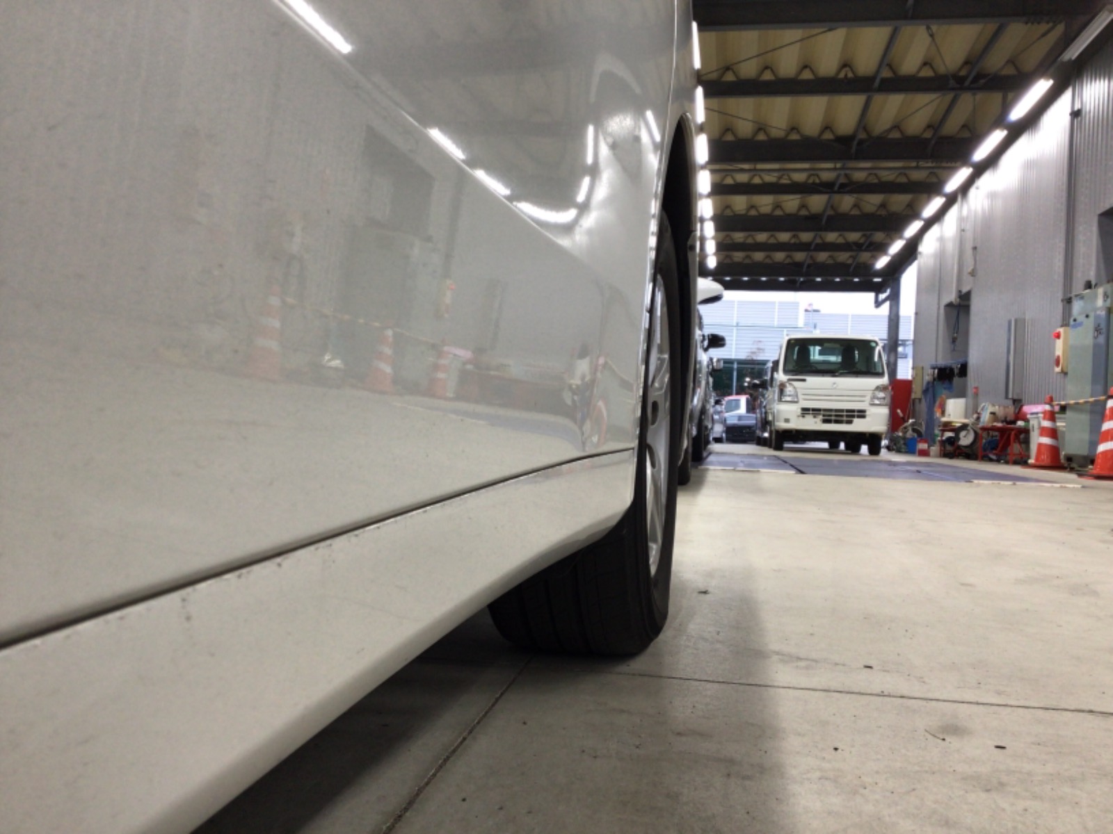 キズ・ヘコミ_25