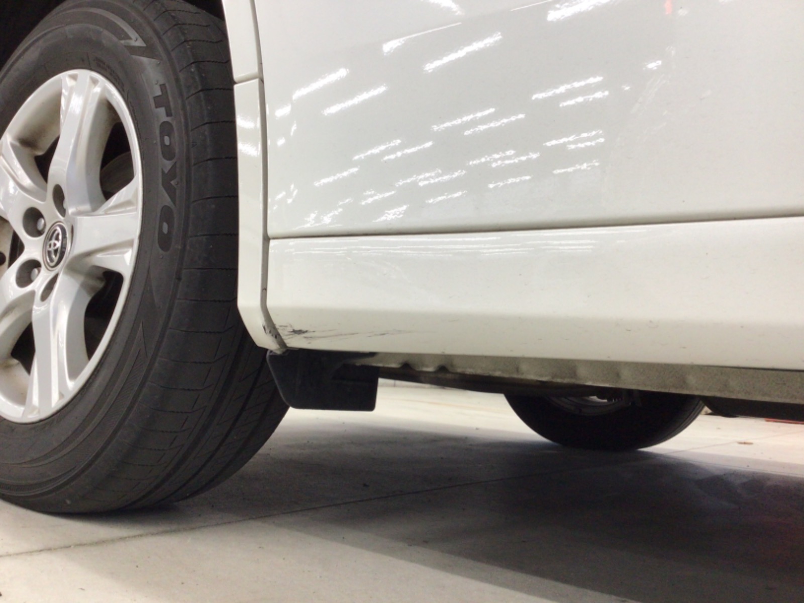 キズ・ヘコミ_27