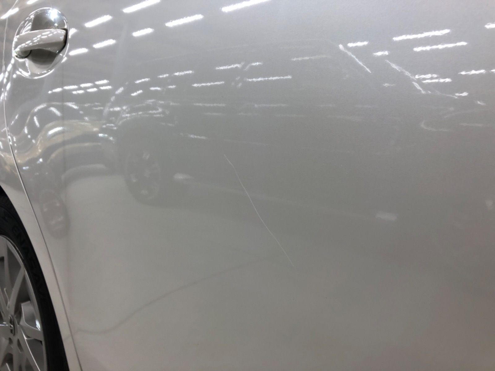 キズ・ヘコミ_26