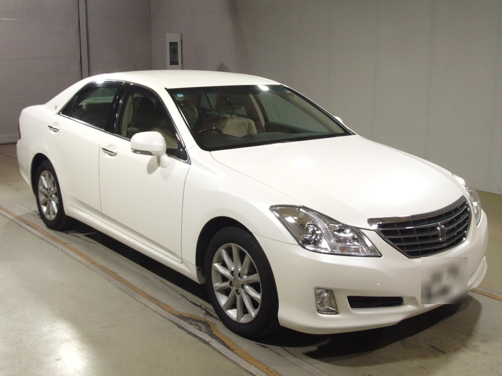 クラウンロイヤルRサルーン ナビ